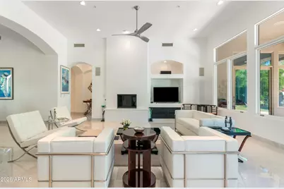 14437 E Wethersfield Road, Scottsdale, AZ 85259 - Photo 9