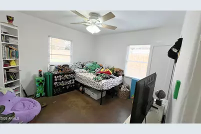 2208 E Earll Drive, Phoenix, AZ 85016 - Photo 5