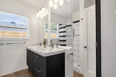 2208 E Earll Drive, Phoenix, AZ 85016 - Photo 25