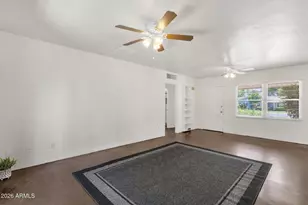 2208 E Earll Dr, Phoenix, AZ 85016 - Photo 7