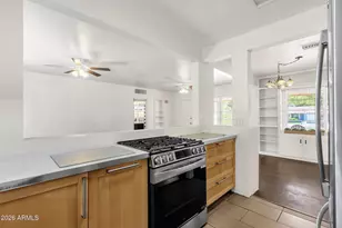 2208 E Earll Dr, Phoenix, AZ 85016 - Photo 13