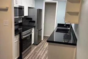 948 S Alma School Rd, Mesa, AZ 85210 - Photo 11