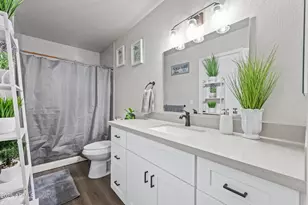 7231 W Flower St, Phoenix, AZ 85033 - Photo 13