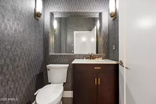 11 W San Juan Ave, Phoenix, AZ 85013 - Photo 19