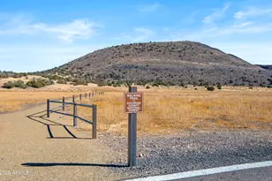 6601 Meadows Ln, Flagstaff, AZ 86004 - Photo 5