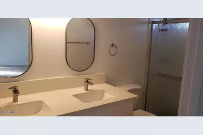 2001 W Summit Place, Chandler, AZ 85224 - Photo 13