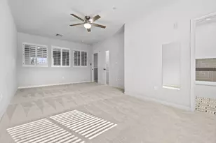 815 E Rose Ln, Phoenix, AZ 85014 - Photo 15