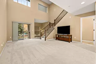 815 E Rose Ln, Phoenix, AZ 85014 - Photo 3