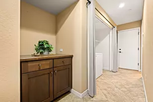 815 E Rose Ln, Phoenix, AZ 85014 - Photo 19