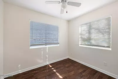 2614 E Monte Vista Road #3, Phoenix, AZ 85008 - Photo 3