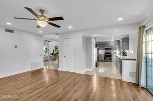 909 W Obispo Ave, Mesa, AZ 85210 - Photo 13