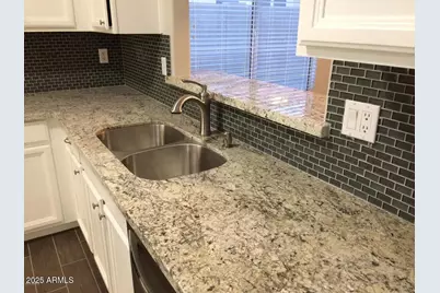 2240 E Aire Libre Avenue, Phoenix, AZ 85022 - Photo 3