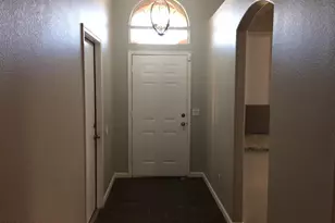 2240 E Aire Libre Ave, Phoenix, AZ 85022 - Photo 11