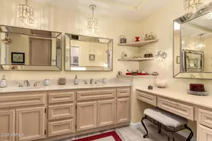 10723 E Navajo Pl, Sun Lakes, AZ 85248 - Photo 15