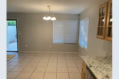 21842 N 40th Place, Phoenix, AZ 85050 - Photo 11