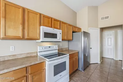 2715 N 90th Avenue, Phoenix, AZ 85037 - Photo 17