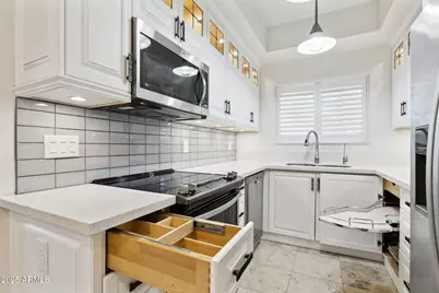 7710 E Gainey Ranch Road #229, Scottsdale, AZ 85258 - Photo 11