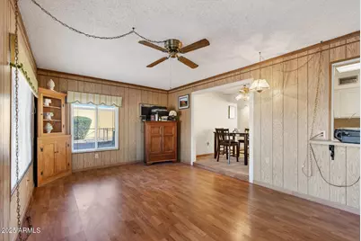 11034 W Crestbrook Drive, Sun City, AZ 85351 - Photo 21