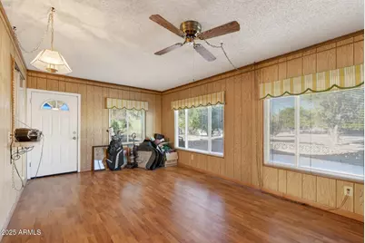 11034 W Crestbrook Drive, Sun City, AZ 85351 - Photo 19