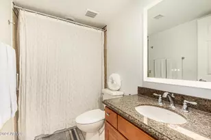 7941 E Medlock Dr, Scottsdale, AZ 85250 - Photo 15