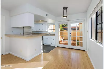 1025 E Highland Avenue #30, Phoenix, AZ 85014 - Photo 9
