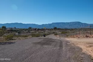 7335 E Sliding Stop Ln, Cornville, AZ 86325 - Photo 13