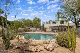 55 E Pierson St, Phoenix, AZ 85012 - Photo 21