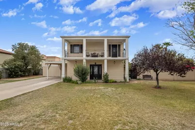 55 E Pierson Street, Phoenix, AZ 85012 - Photo 1