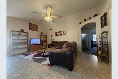 112 W Smoke Tree Road, Gilbert, AZ 85233 - Photo 9