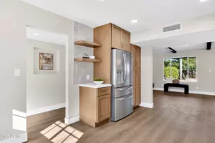 3828 E Sahuaro Dr, Phoenix, AZ 85028 - Photo 11