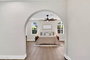 3828 E Sahuaro Dr, Phoenix, AZ 85028 - Photo 13