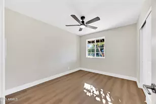 3828 E Sahuaro Dr, Phoenix, AZ 85028 - Photo 19