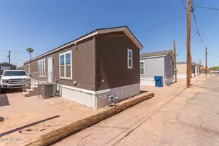 2605 W Van Buren St, Phoenix, AZ 85009 - Photo 23