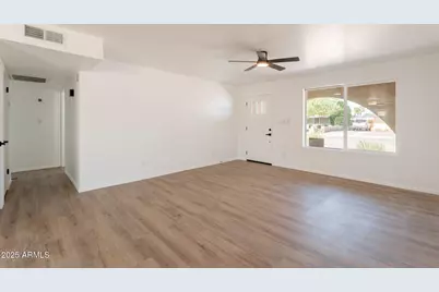 4743 W Shaw Butte Drive, Glendale, AZ 85304 - Photo 13