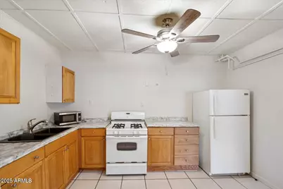 126 N 10th Avenue #2, Phoenix, AZ 85007 - Photo 5