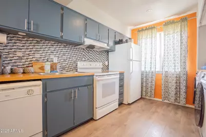 3314 N 68th Street #201, Scottsdale, AZ 85251 - Photo 7