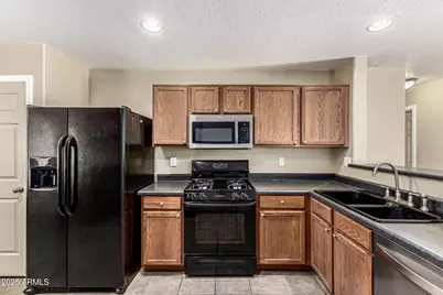 43633 W Colby Drive, Maricopa, AZ 85138 - Photo 11