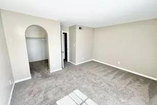 1425 E Desert Cove Ave, Phoenix, AZ 85020 - Photo 31