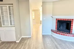 1425 E Desert Cove Ave, Phoenix, AZ 85020 - Photo 9