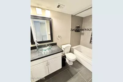 1425 E Desert Cove Avenue #2, Phoenix, AZ 85020 - Photo 33