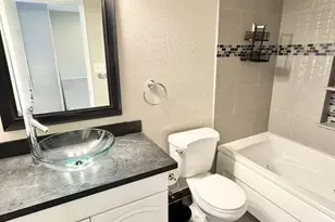 1425 E Desert Cove Ave, Phoenix, AZ 85020 - Photo 33