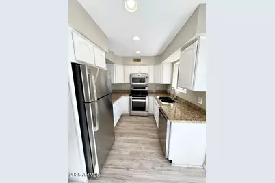 1425 E Desert Cove Avenue #2, Phoenix, AZ 85020 - Photo 17