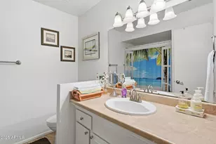 8479 E Chaparral Rd, Scottsdale, AZ 85250 - Photo 31