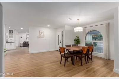 5253 E Beck Lane, Scottsdale, AZ 85254 - Photo 11