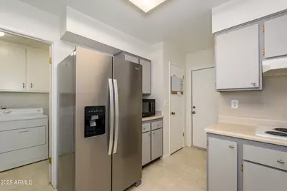 9906 W Spruce Drive, Sun City, AZ 85351 - Photo 11