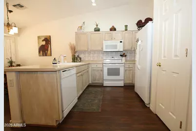 6390 S Granite Drive, Chandler, AZ 85249 - Photo 9