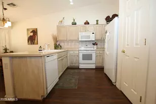 6390 S Granite Dr, Chandler, AZ 85249 - Photo 9