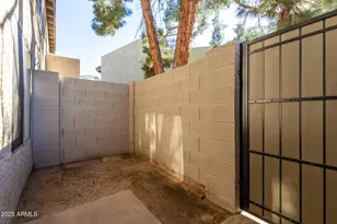 19601 N 7th St, Phoenix, AZ 85024 - Photo 15