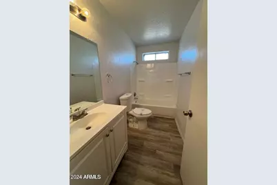 10641 N 15th Avenue #B, Phoenix, AZ 85029 - Photo 7