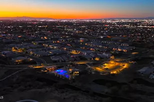 9816 S 11th Pl, Phoenix, AZ 85042 - Photo 71